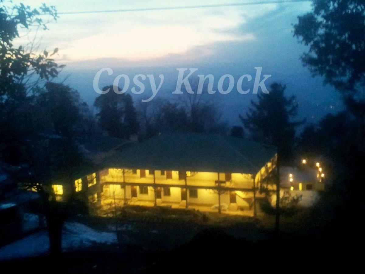 Cosy Knock Hotel Murree Extérieur photo